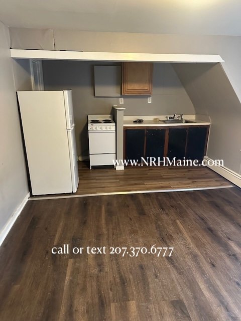 16 Cottage Street, Norway - 7 property image